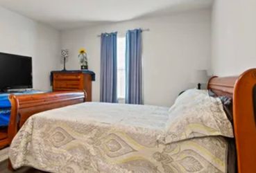 Queen Size Sleigh Bed W/Full Size Dresser And Mirror / Chest Of Drawers and Night Stand