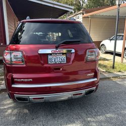 2013 GMC Acadia