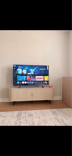 Samsung QLED 55” TV