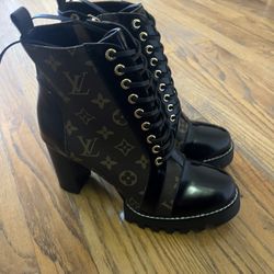 LV  Star Trail Boots