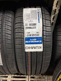 235/65R17 Kumho Crugen HP71