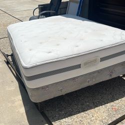 $50 Full size Beautyrest Mattres Box Spring and Frame