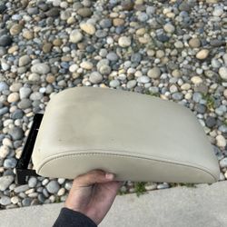 G37 Arm Rest 