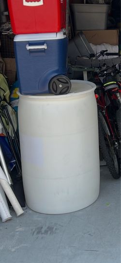 55 gallon plastic drum