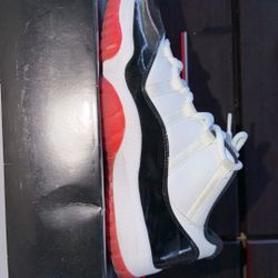 Jordan 11 Retro Low (concord Bred)