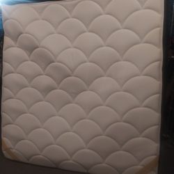 Dream Cloud KING mattress  
