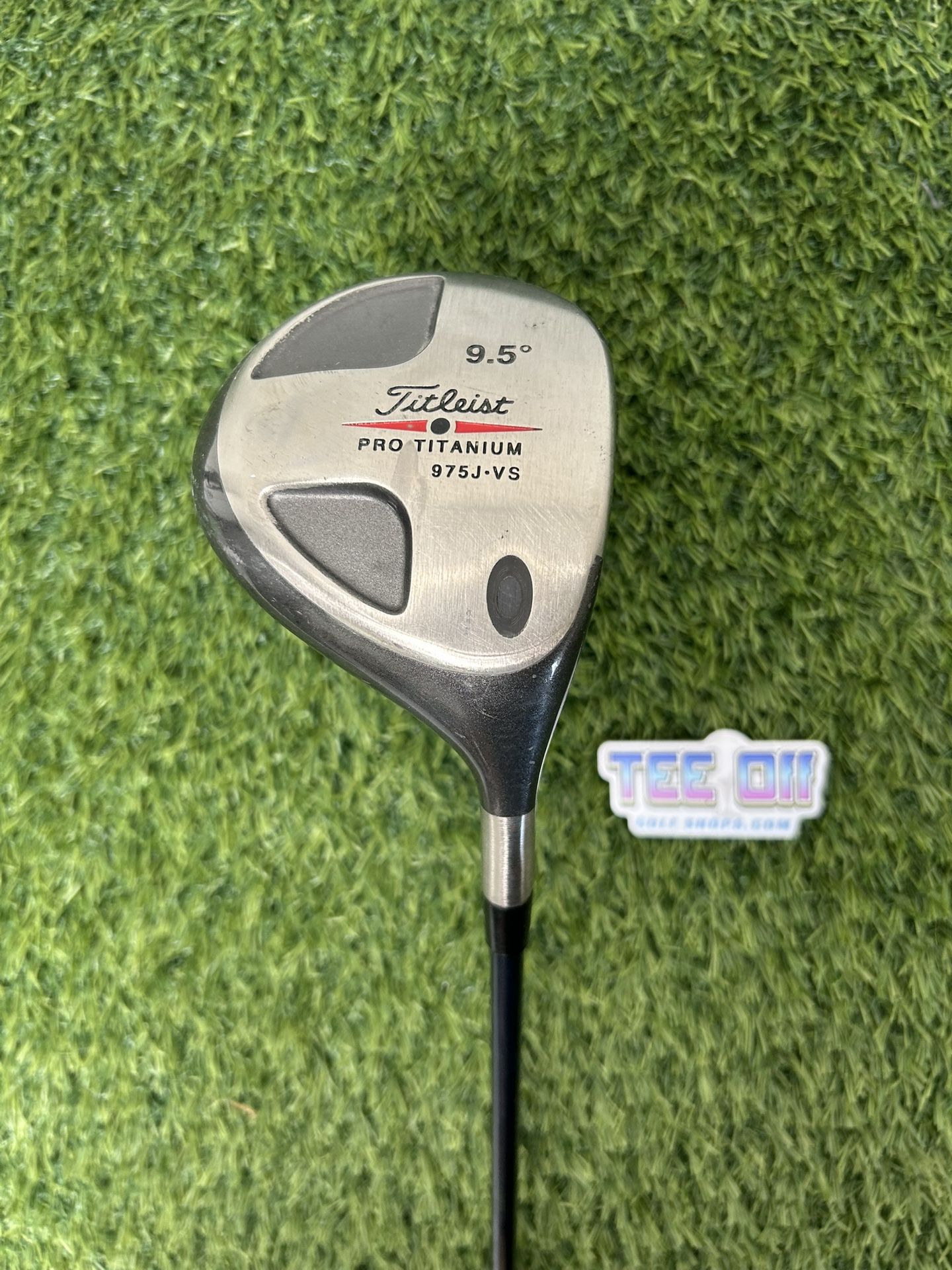 Titleist 975J-VS Driver 9.5 Loft Graphite Design Stiff Flex Golf Pride Grip RH