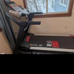 SOLE F80 DELIVERY AVAILABLE TODAY LIKE NEW 