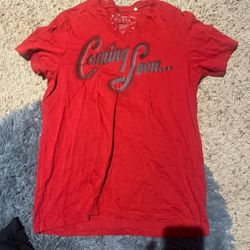 red guess tee