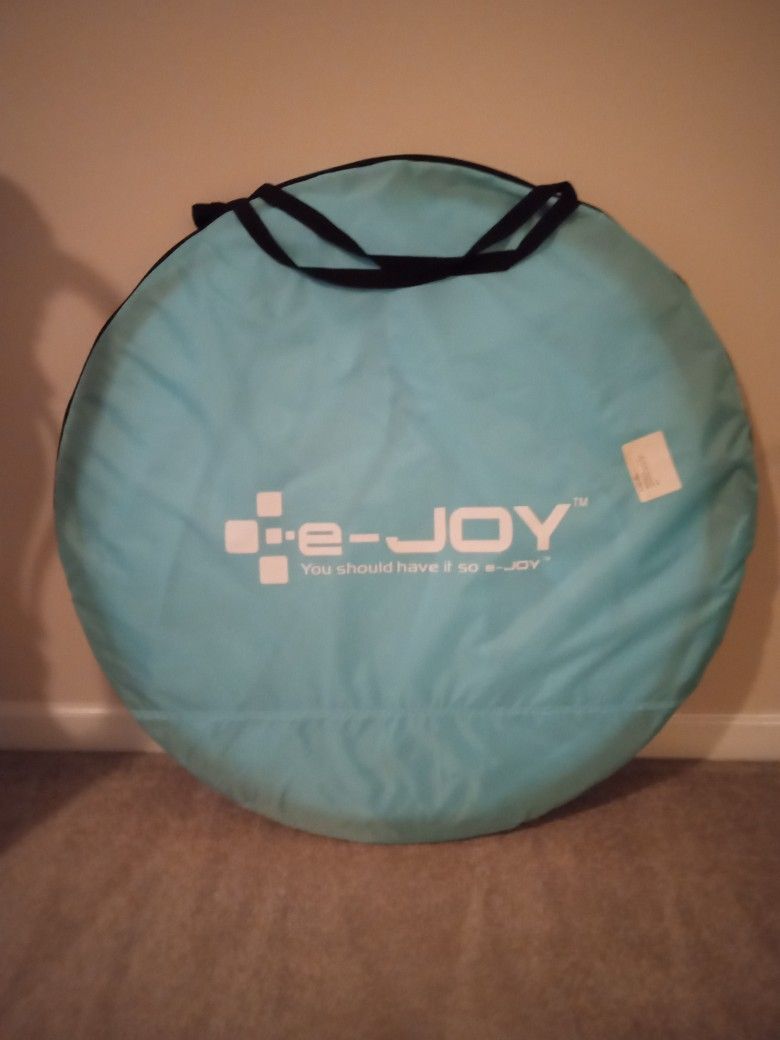 Pop Up Beach Tent