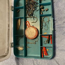 Fishing Hooks And Weights And Things for Sale in Atwater, CA - OfferUp