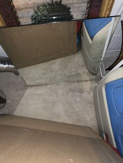 Two mirror same exact