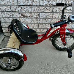 CLASSIC SCHWINN TRICYCLE 