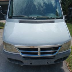 Sprinter Dually 2006 Won't Find Another Van Like This ! Delivery 🚚 Available! 