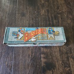 Baseball  puzzles  and cards