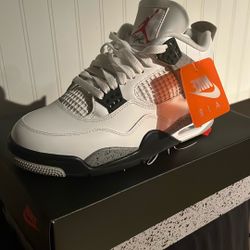Retro 4 Cement 