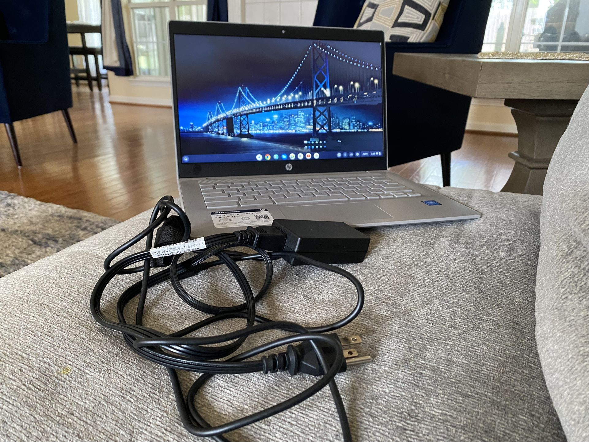 14 Inch HP Chromebook
