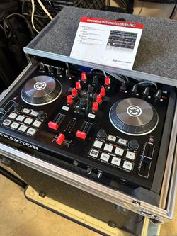 Traktor S2 MK2 DJ controller with Odyssey case