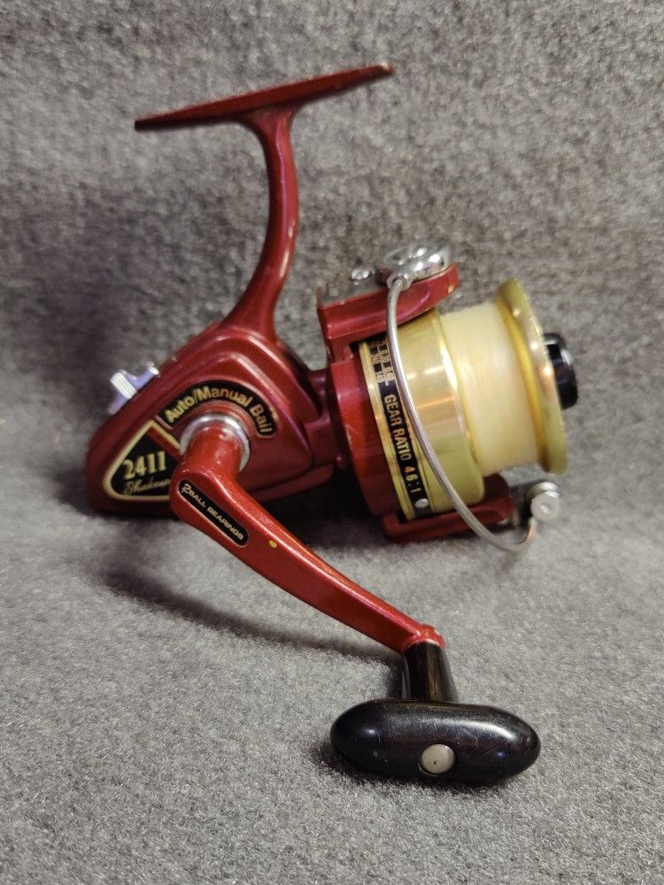 Vintage Fishing Reel Shakespeare Model 2411 Spinning Reel Made In Japan for  Sale in Tampa, FL - OfferUp