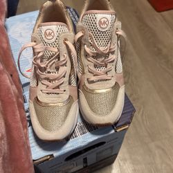 Michael Kors Lady’s Tennis Shoes. Brand New 