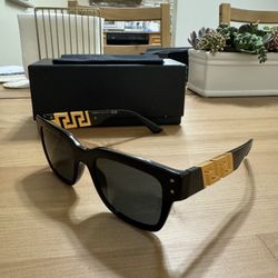 Versace VE4421 Sunglasses