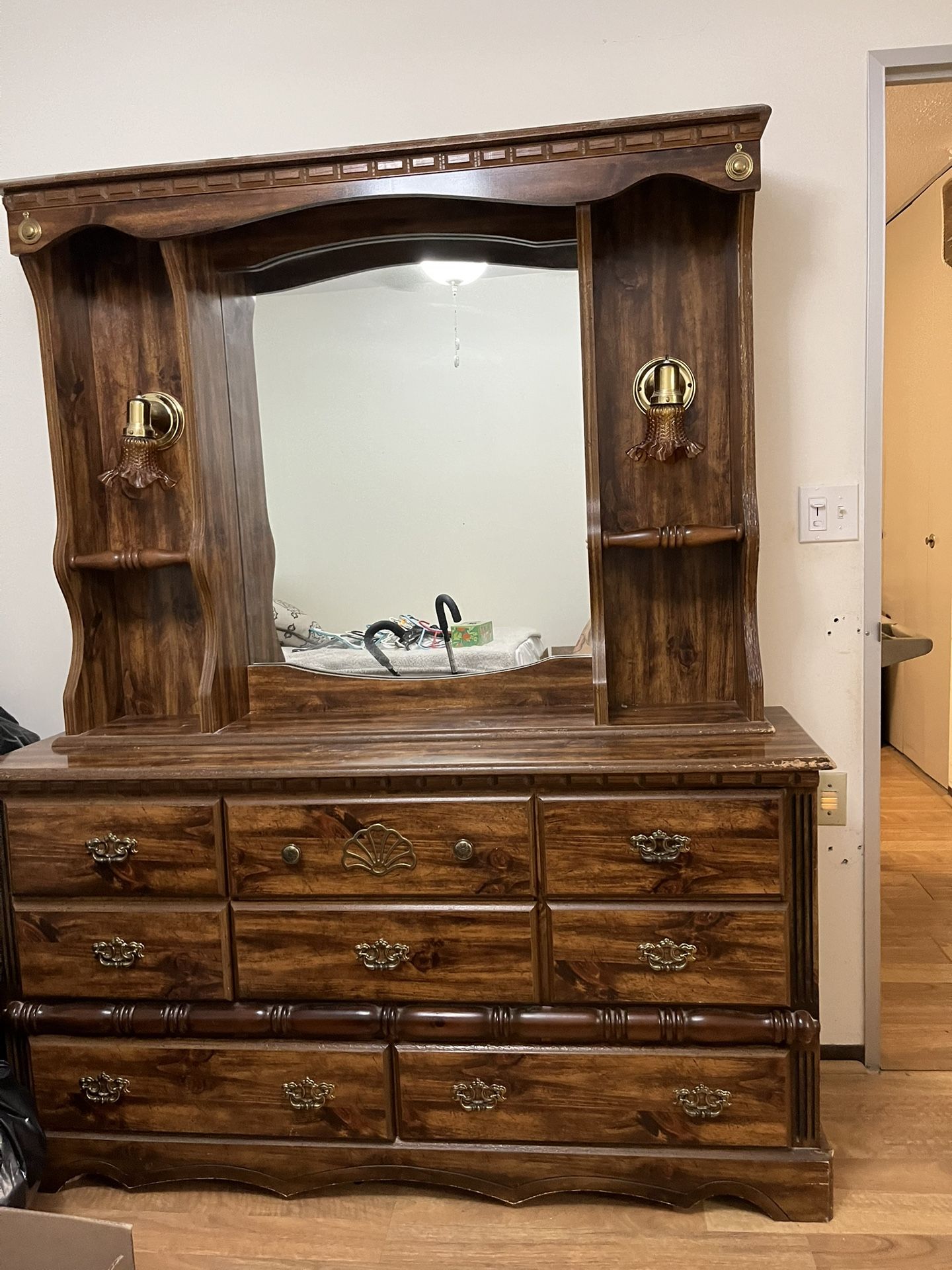 Dresser (for Free) In Quincy,Ma