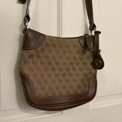 Dooney & Bourke Purse