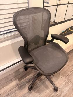 Herman Miller Aeron Remastered Ergonomic Office Chair