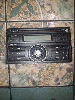 Nissan Versa 2007 2009 Estereo Original