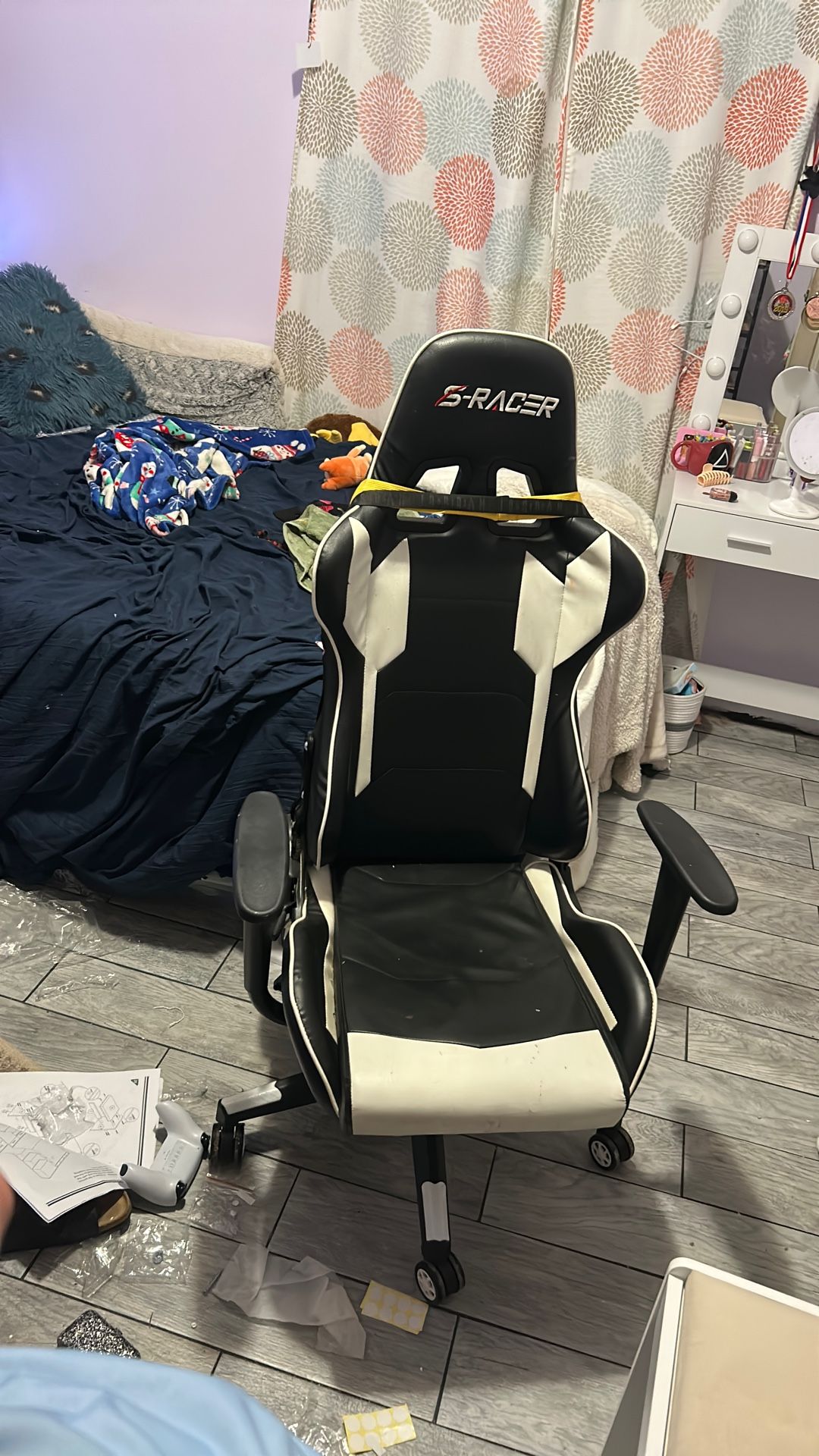 Gaming chair