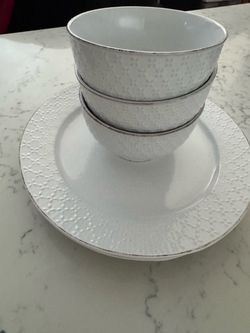 set of 6 plates