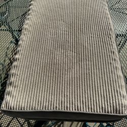 “M “ Oh Geni Grey Cat Mattress 