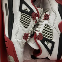 Jordan 4 Fire Red