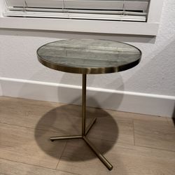 Gold/glass End Table 