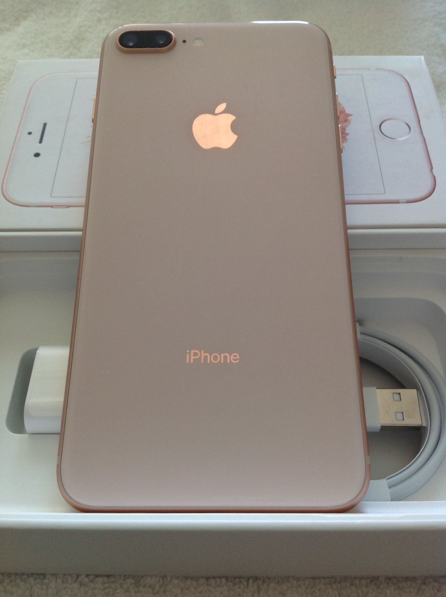 Apple iPhone 8+ PLUS 64GB (T-MOBILE) UNLOCKED $360 FIRM