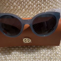 TORY BURCH Sunglasses 