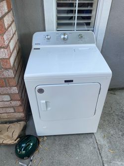 7.0 cu. ft. Vented Gas Dryer in White