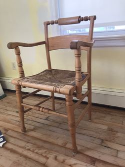 Solid wood Rush seat chair