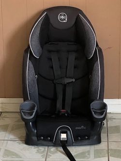 LIKE NEW EVENFLO MAESTRO 2 IN 1 CAR SEAT!!!!