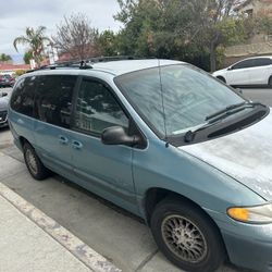 Dodge Plymouth Express Van