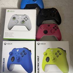 Xbox Controller (MORE STUFF IN PAGE) 