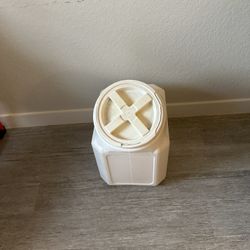 Dog Food Vault 