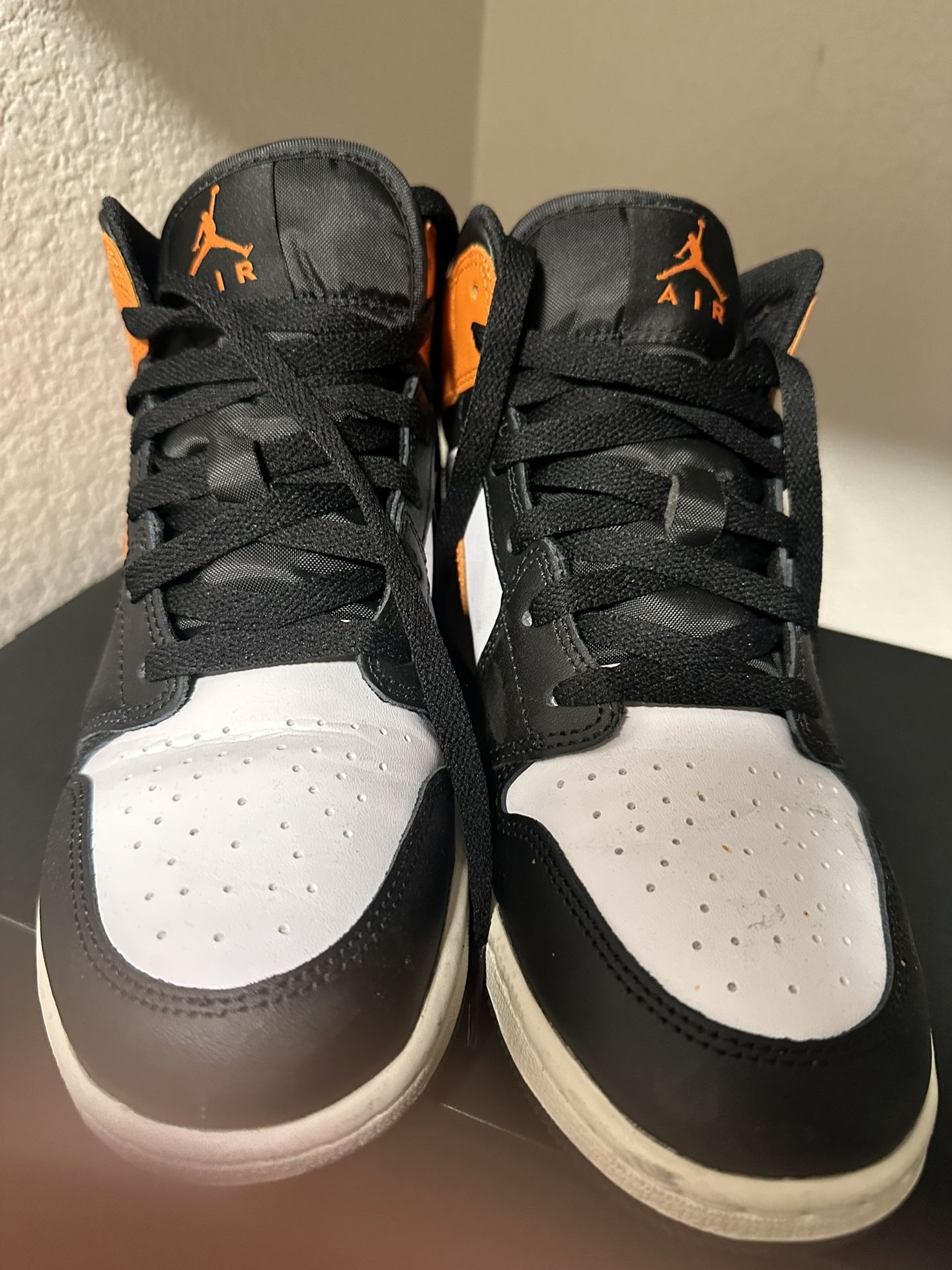 Jordan Mids