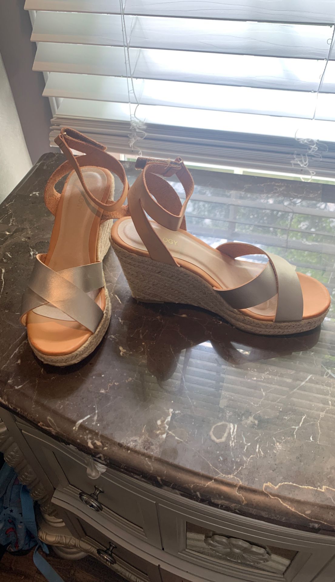 Wedge heel sandals New size 7.5 8