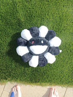 Mirkami Pillow