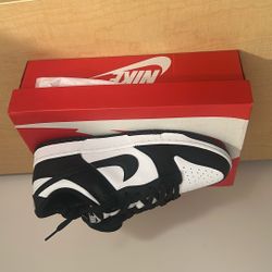 Nike Dunk Panda’s