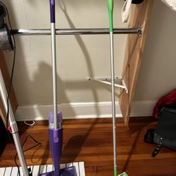 Swiffer cleaner