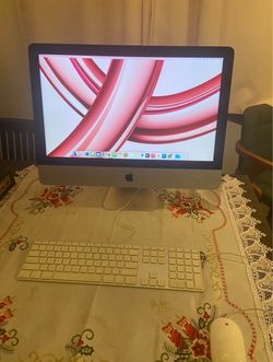 2017 Apple iMac 21.5-inch 4k Retina display 3GHz quad-core i5 processor 16gb Ram 256gb ssd Works great. Comes with apple wired keyboard and mouse