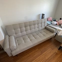 Couch / Sofa