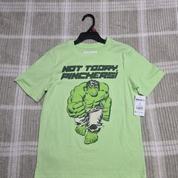 Boys size 8 Marvel shirt